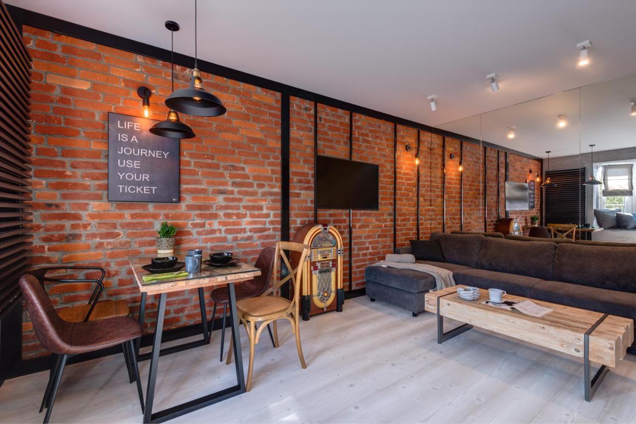 Apartamenty Colobrzeg Loft Kolobrzeg Exterior photo